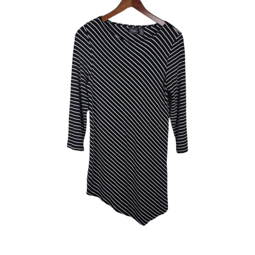 Travelers By Chico's Striped Asymmetrical Tunic - Black & White Size 0